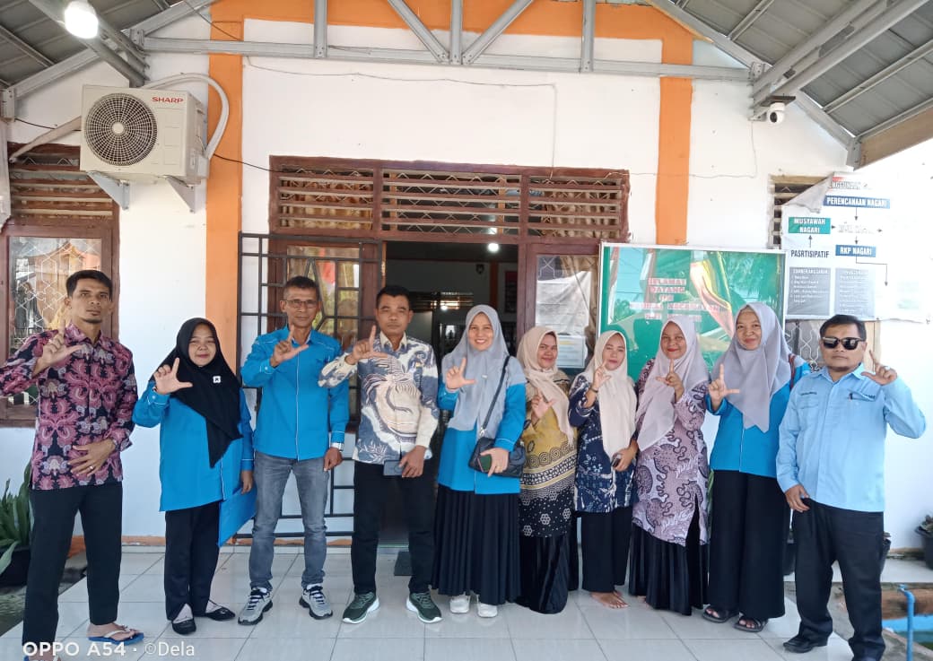 Pembinaan Perpustakaan Digital ke Nagari Koto Anau dan Nagari Kubu Tapan