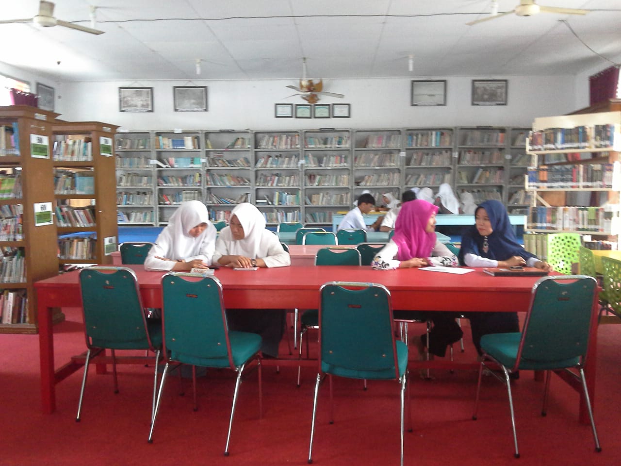 Peran Perpustakaan bagi persiapan Ujian Siswa/i 