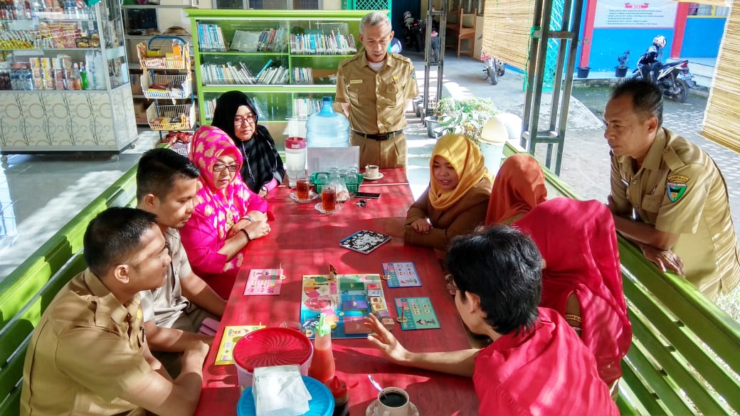 DISKERPUS TERIMA CARDATALE, BOARDGAME DESIGN LAB YANG MEMBIDANGI APE