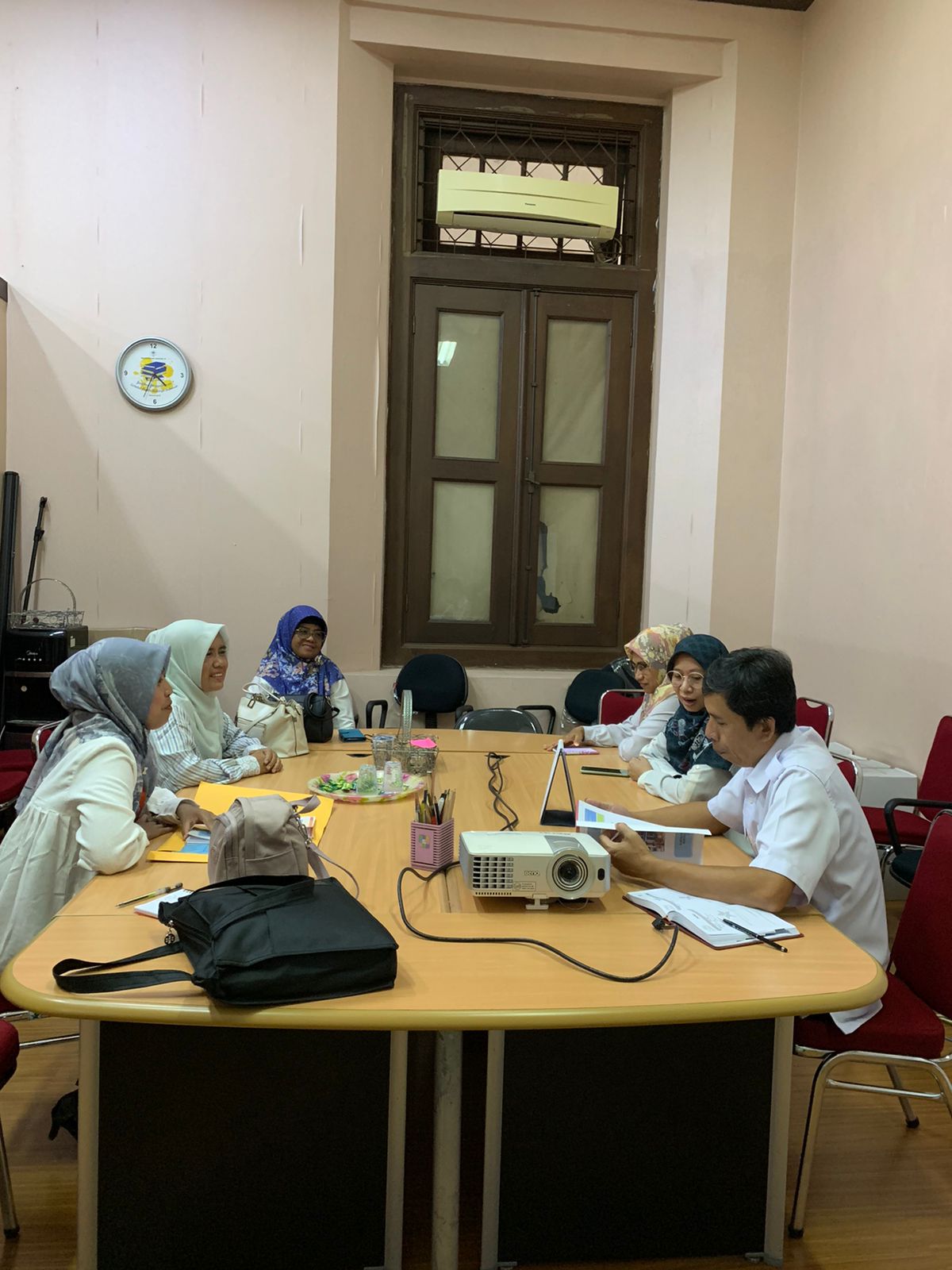 KONSULTASI DAN KOORDINASI BERSAMA PERPUSTAKAAN NASIONAL RI