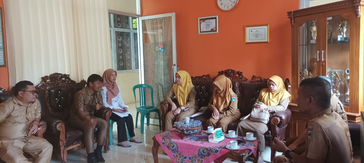 PEMBINAAN TENTANG PENYUSUTAN ARSIP KE KECAMATAN RAHUL TAPAN