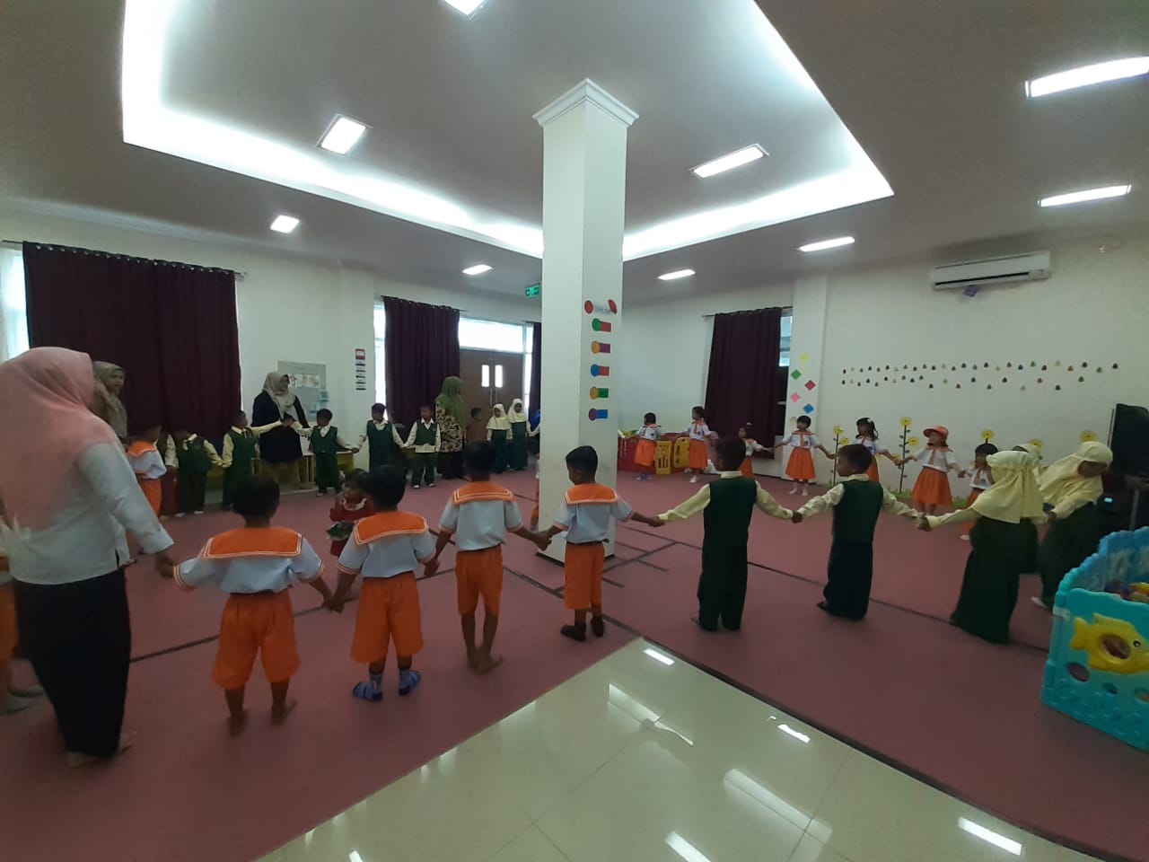 KUNJUNGAN SEKOLAH TIARA BUNDA DAN TK BUNGA HARAPAN KE RUMAH PINTAR