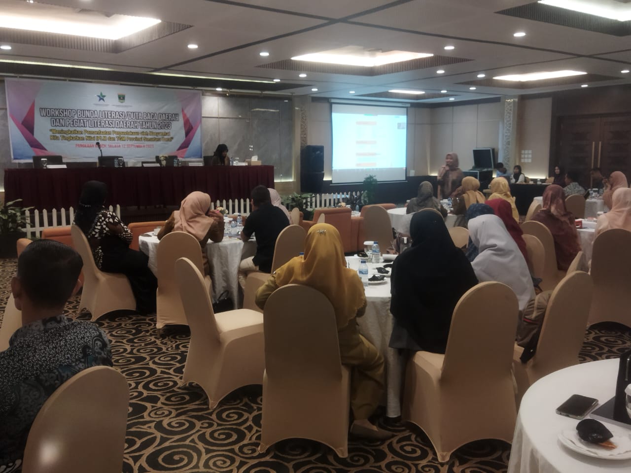 WORKSHOP BUNDA LITERASI/DUTA BACA DAN PEGIAT LITERASI DAERAH