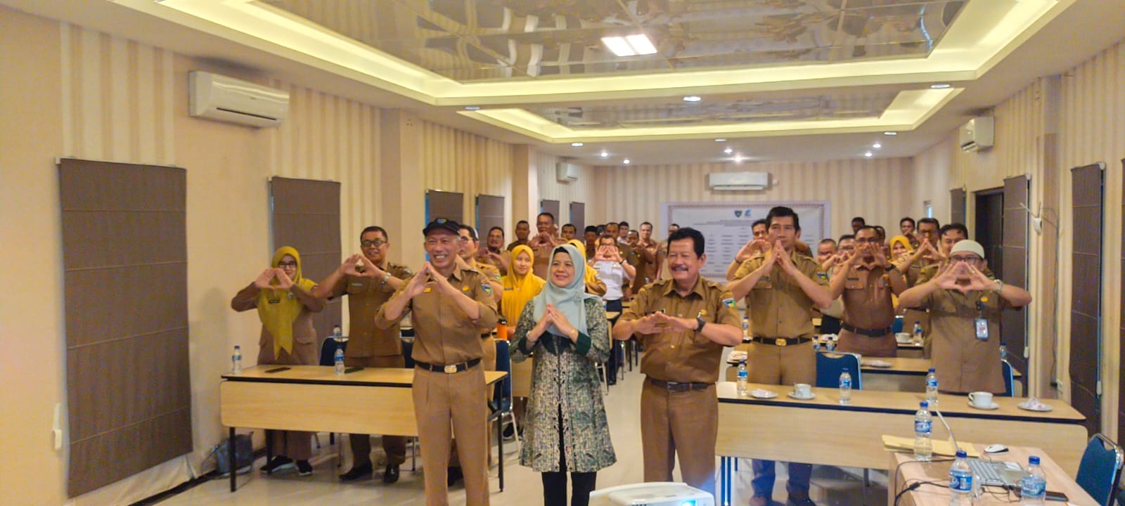 SOSIALISASI DAN LAUNCHING PENERAPAN APLIKASI SRIKANDI DI LINGKUP PEMERINTAH KABUPATEN PESISIR SELATA
