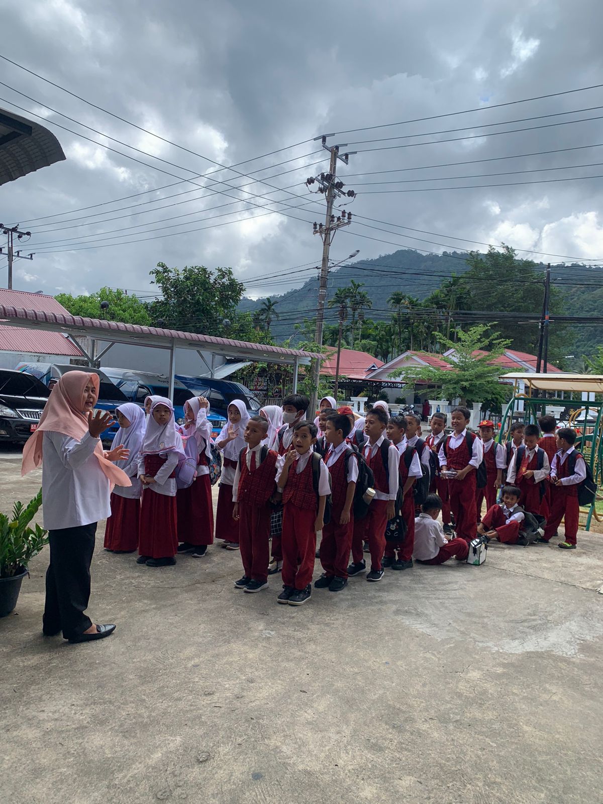 Kunjungan Edukasi Literasi SD IT Al-Qudwah Kecamatan Sutera dengan Tema Sejarah Pulau Cingkuak