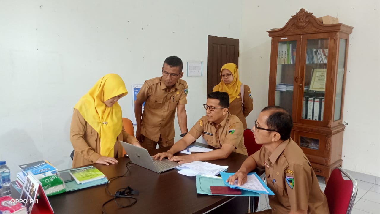 Pembinaan Tata Kelola Kearsipan di Dinas Dukcapil Kabupaten Pesisir Selatan