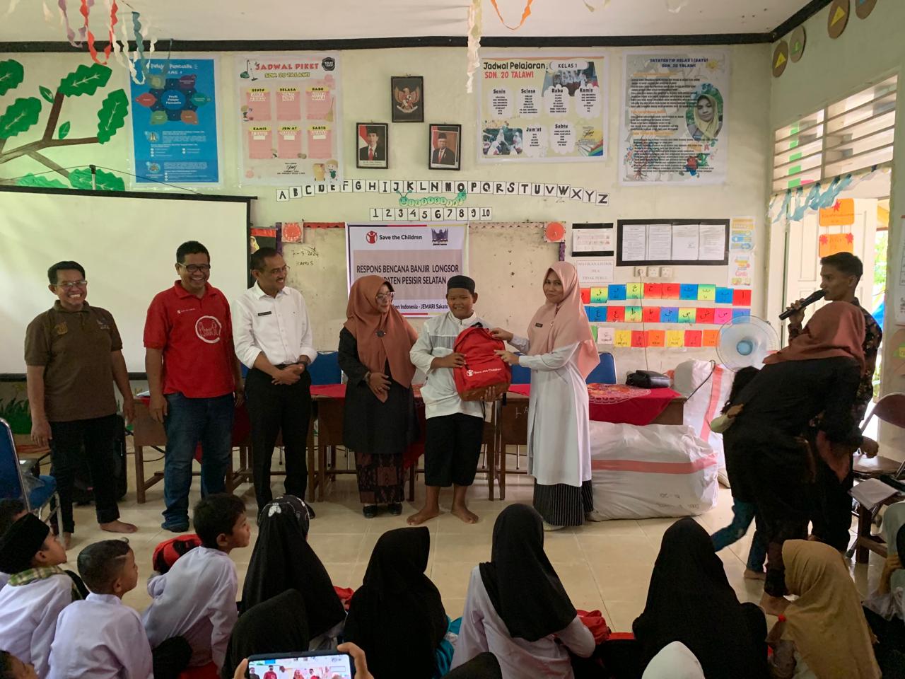 Layanan Literasi Pasca Bencana Banjir
