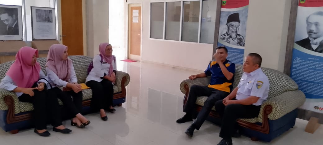 Konsultasi dan Koordinasi tentang Penyusunan dan Perhitungan Analisa Jabatan Fungsional Arsiparis