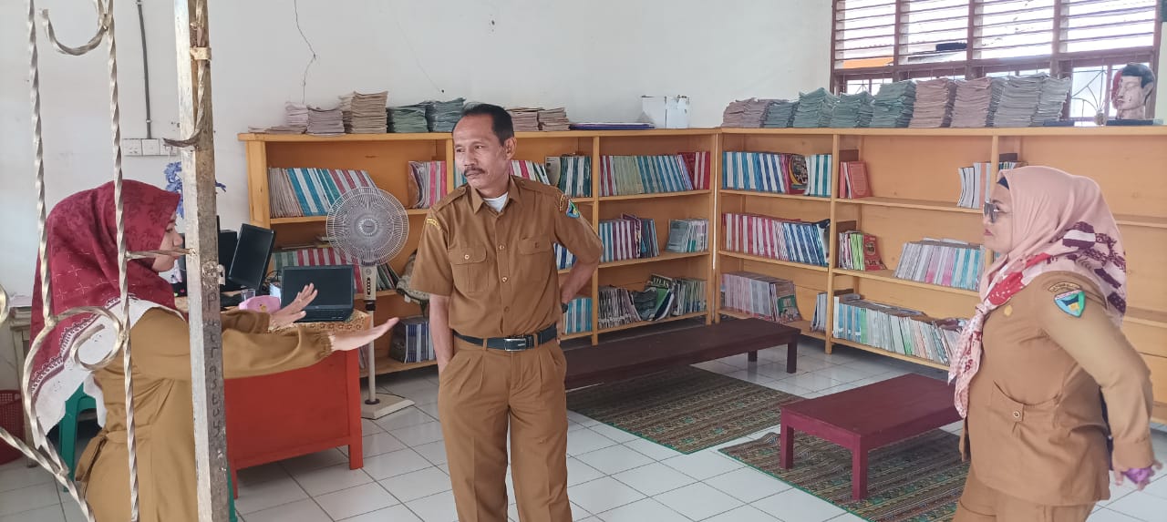 Monitoring dan Evaluasi Layanan Perpustakaan Keliling di UPT SDN 02 Pancung Soal