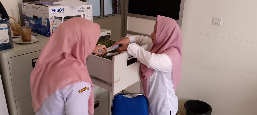 Pengawasan dan Penilaian Kearsipan Tahun 2024 di Kantor Camat Pancung Soal