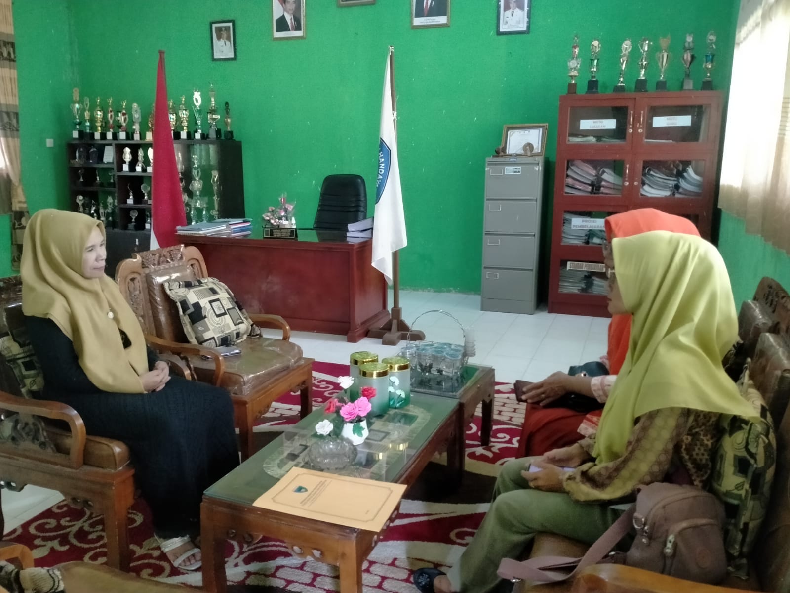 Monitoring dan Evaluasi Layanan Perpustakaan Keliling di UPT SMPN 3 Kecamatan Batang Kapas
