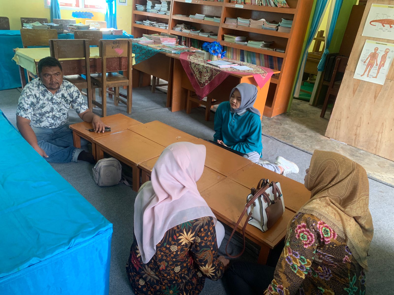Monitoring dan Evaluasi Layanan Perpustakaan Keliling di SDN 06 Pulut-Pulut Bayang Utara