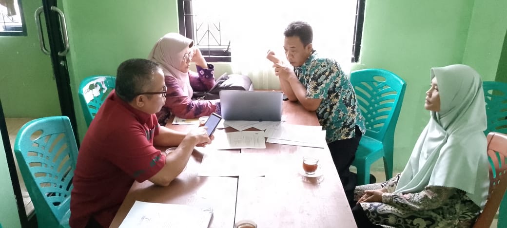 Pengawasan dan Penilaian Kearsipan Tahun 2024 di Kantor Camat Silaut
