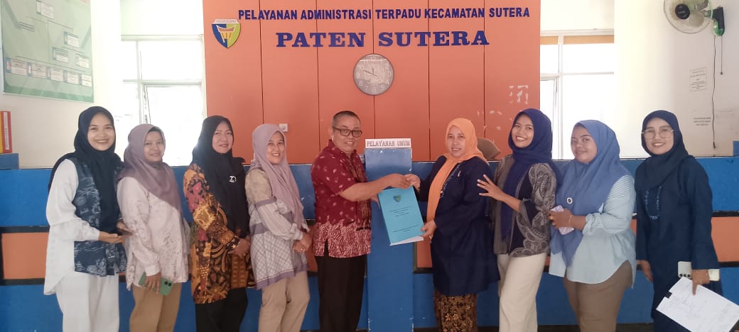 Pembinaan Tata Kelola Kearsipan ke Kantor Camat Sutera