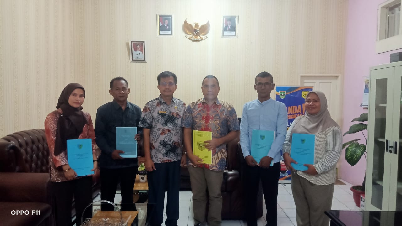 Pembinaan Tata Kelola Kearsipan ke Dinas Perdagangan dan Transmigrasi