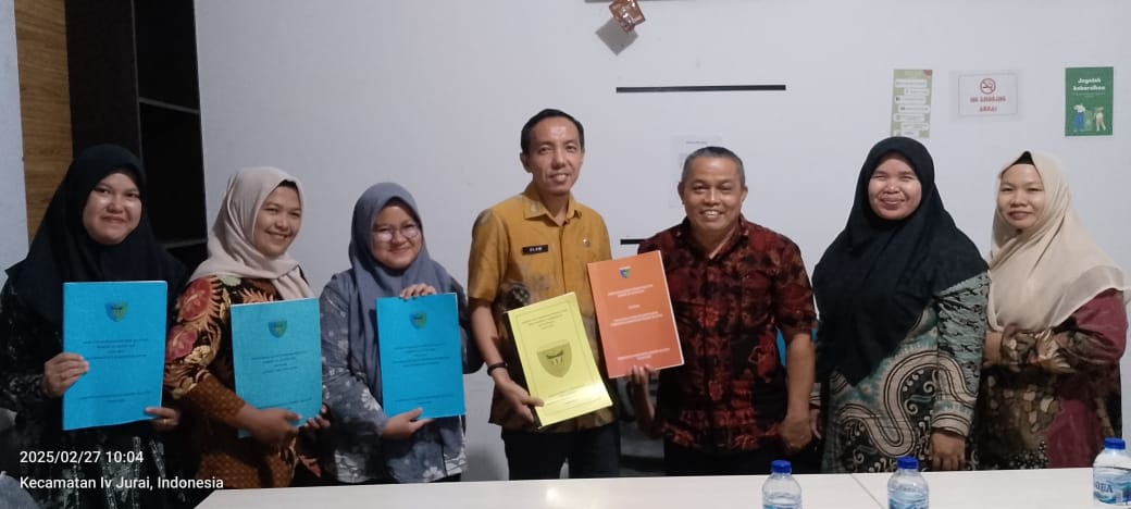 Pembinaan Tata Kelola Kearsipan ke Disparpora Kab. Pessel 